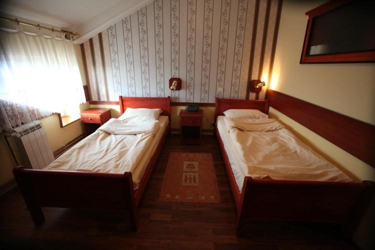 Hotel Dunav Sremski Karlovci Pokój zdjęcie