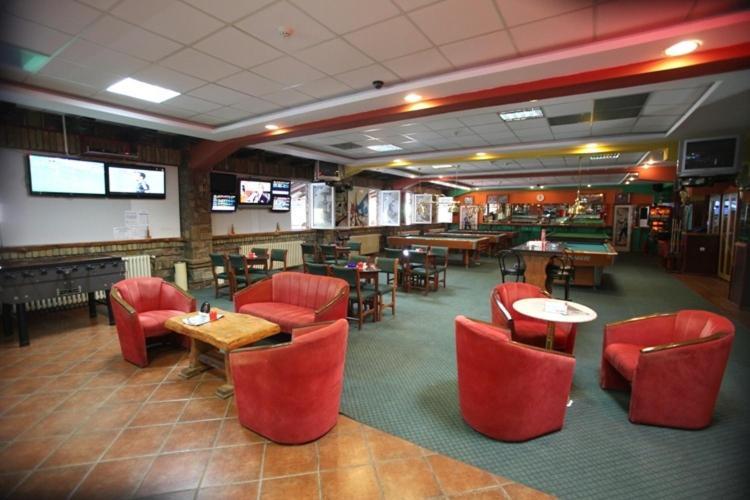 Hotel Dunav Sremski Karlovci Zewnętrze zdjęcie