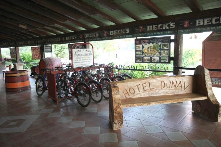 Hotel Dunav Sremski Karlovci Zewnętrze zdjęcie